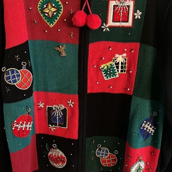 Vintage Women’s Large Christmas Holiday themed cardigan sweater - Picture 5 of 16